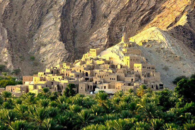 Oman Grand Canyon, Jebel Shams & Nizwa Full Day Tour - What Travelers Are Saying