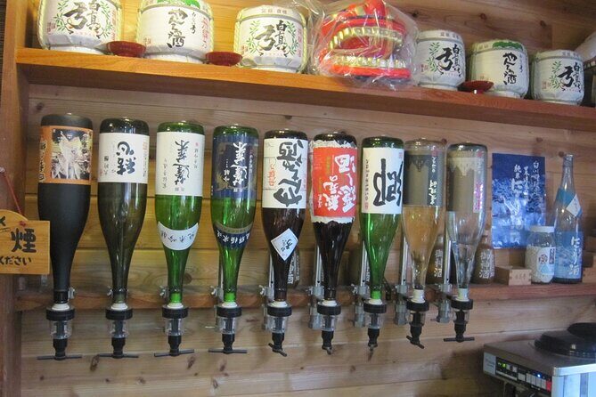[One-day bus tour departing from Kanazawa Station] Shirakawa-go and Gokayama - Two World Heritage Villages Enjoyable Bus Tour - What Sets This Tour Apart