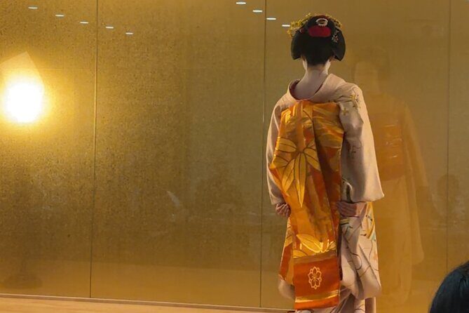 One Hour Geisha Show in Gion Kyoto - A Closer Look at the Experience in Gion