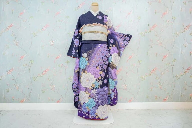 Osaka: Furisode Kimono 1-Day Rental - What You Get and What You Don’t
