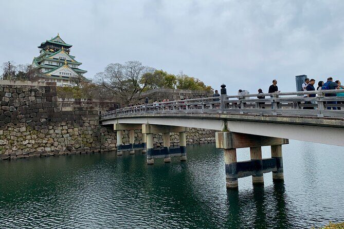 Osaka Highlights: 4Hrs Guided Walking Tour with a Native Expert - Authentic Traveler Feedback