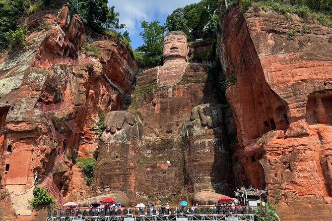 Panda and Leshan Buddha Private Tour - Detailed Breakdown of the Itinerary