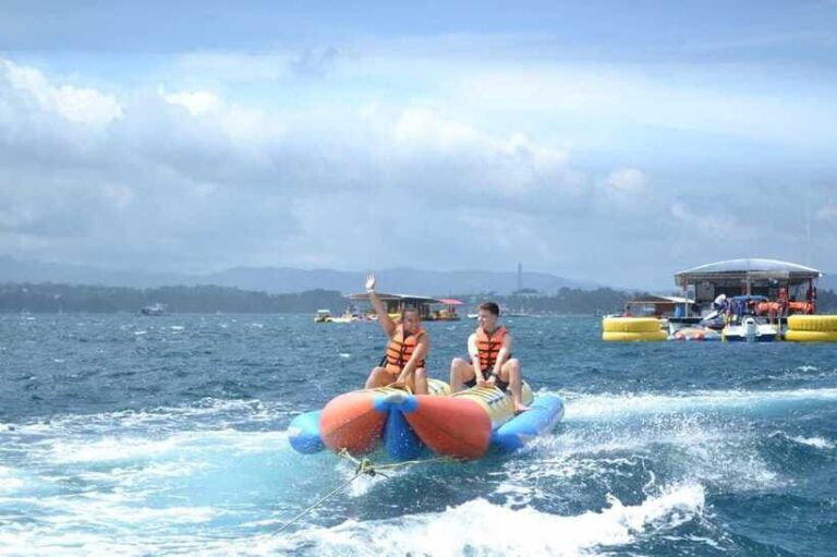 Panglao: Banana Boat Ride Experience along Alona Beach - What to Expect During the Ride