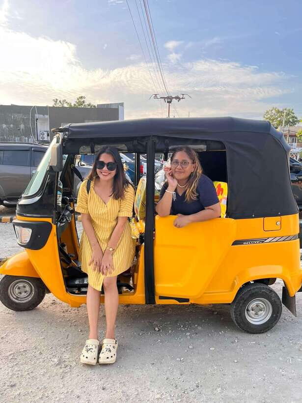 Panglao Land Tour by TukTuk - The Pros and Cons