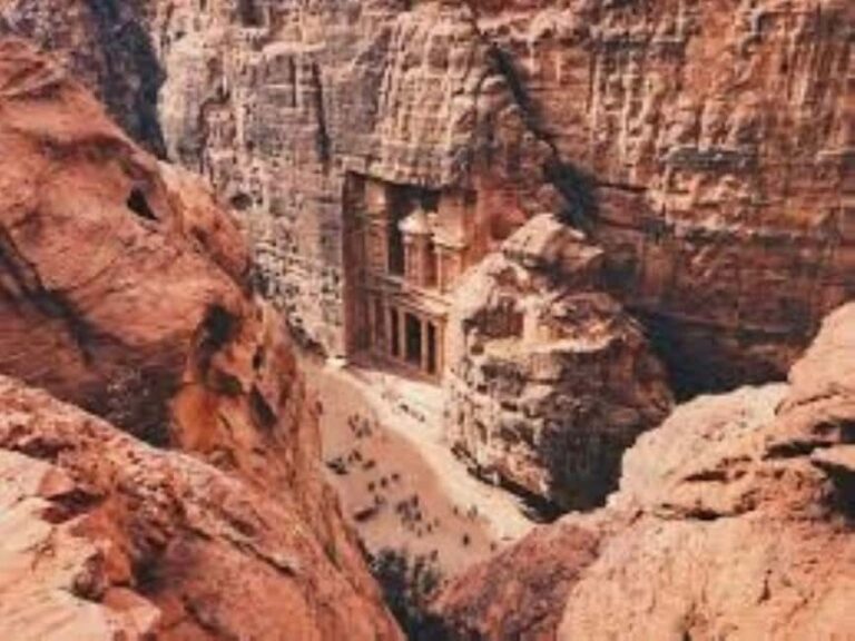 Petra & Dead Sea Private day tour - Overview of What the Tour Offers