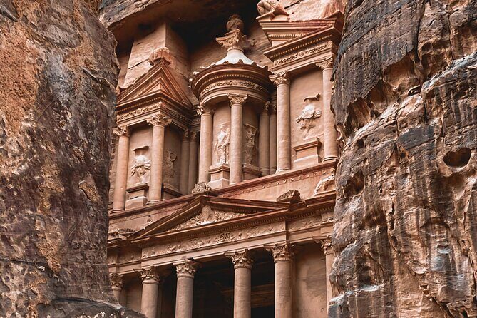 Petra Highlight Tour with Private Guide Sami Nawafleh | 2.5 Hours - Practical Details and Tips
