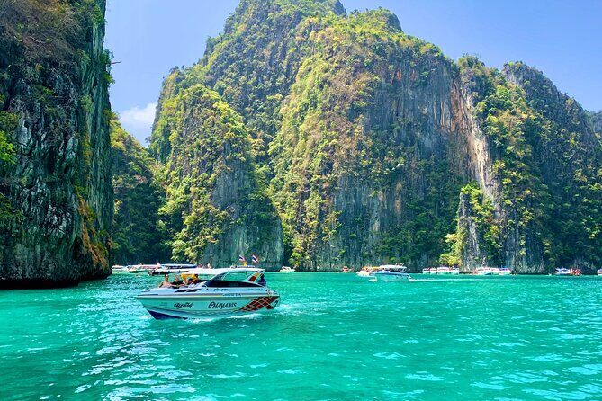 Phi Phi and Bamboo Islands Tour from Phuket - What the Reviews Tell Us