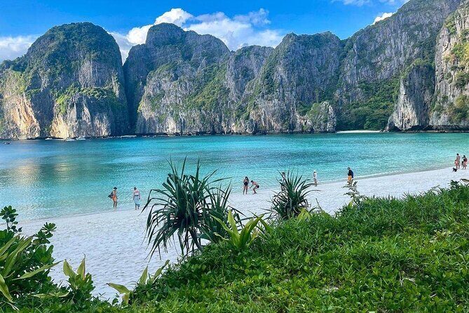 Phi Phi & Khai Islands Snorkeling Trip w/ Lunch and Fins by Speedboat - Exploring Maya Bay: The Movie Star of the Trip