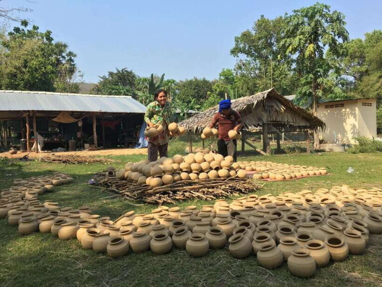 Phnom Penh - Battambang Transfer Plus Stop Sightseeing - What Travelers Say