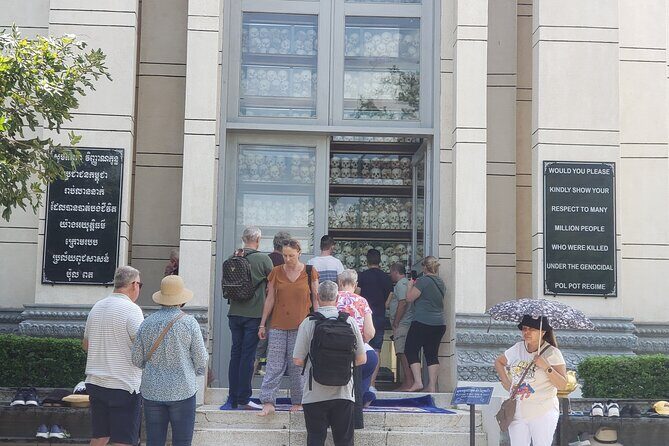 Phnom Penh Haft Day tour Genocide Museum and Killing Field - What’s Included & What to Consider