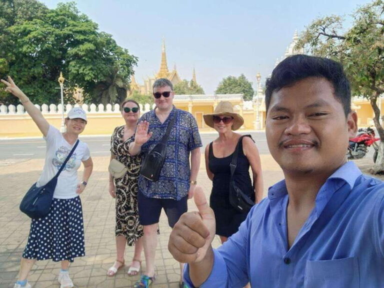 Phnom Penh: Private Tuk-Tuk Tour with English-Speaking - FAQ