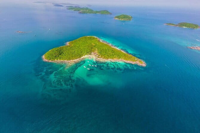 Phu Quoc 4 Islands Full Day Tour with cable car - Authentic Experiences and Traveler Feedback