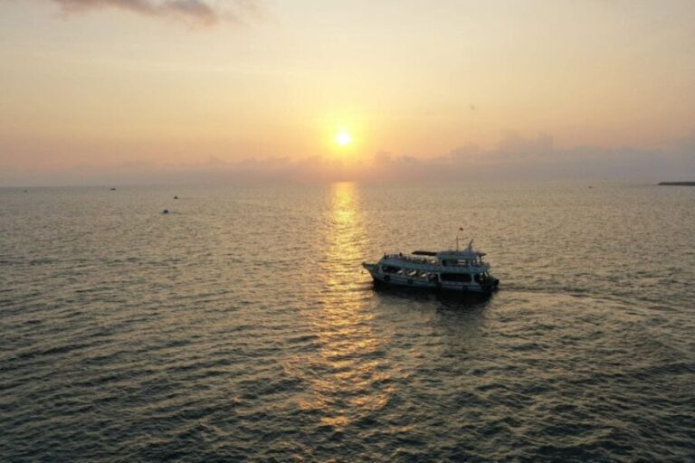 Phu Quoc: Squid Fishing Tour with sunset views & dinner - Transportation & Group Size