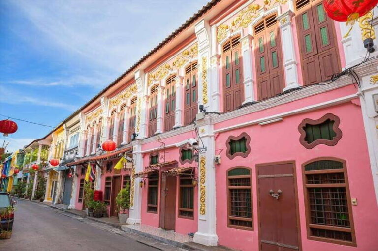 Phuket: Old Town Half-Day Sightseeing with Local Guide - What Travelers Are Saying