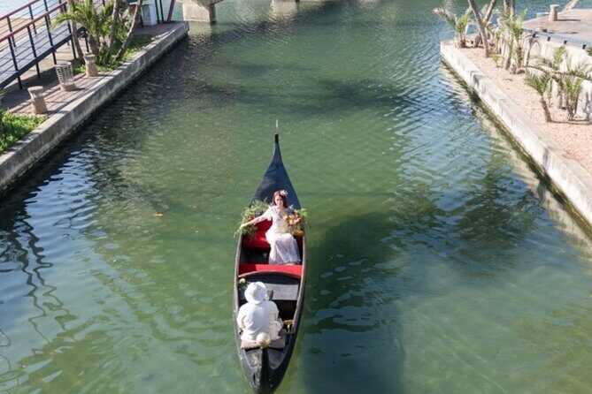 Picnic Gondola Boat Ride at Durban Point Waterfront Canal - Who Will Love This Tour?