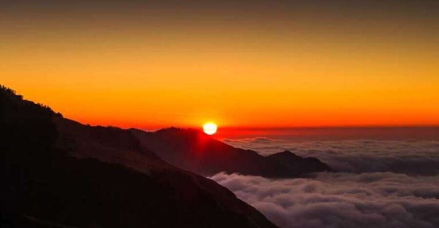Pokhara: Sarangkot Sunrise & Scenic Day Hike with Guide - Breaking Fast: A Post-Sunrise Breakfast