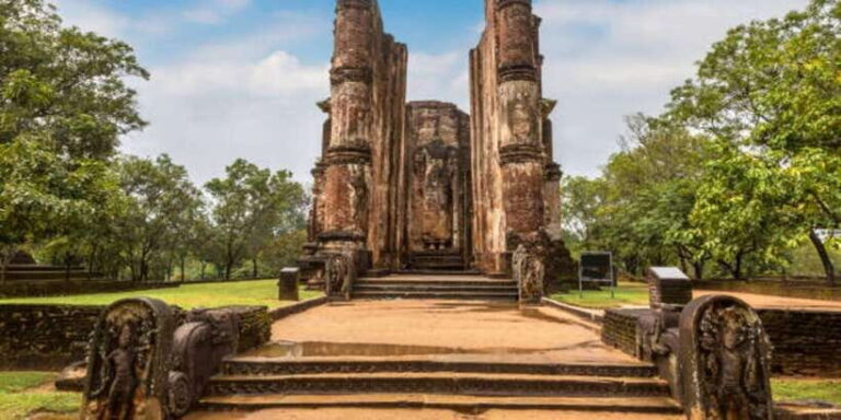 Polonnaruwa Day Tour With Minneriya NP Elephant Safari - Who Should Consider This Tour?