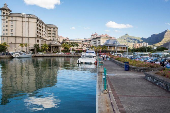 Port Louis and Pamplemousses Garden - A full day trip - FAQ