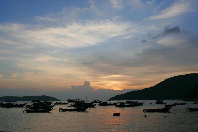 PRIAVATE DaNang CITY TOUR-FOOD TOUR-Sunset BOAT TRIP on Han river - Who Should Book This Tour?
