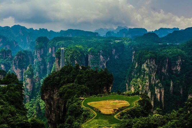 Private 2-Day Tour Combo Package: Zhangjiajie Avatar and Tianmen Mountain - The Experience: What Travelers Say