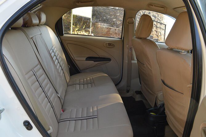 Private A/c Transfer Mount Abu To Udaipur ( 4 Seat A/c Sedan) - A Comfortable Ride with a Focus on Reliability