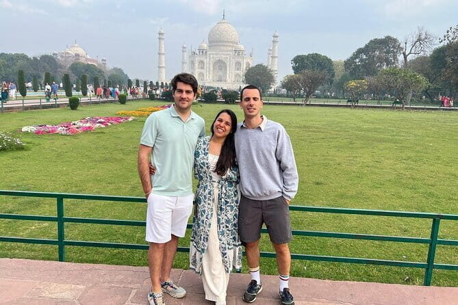 Private Agra Tour to TajMahal from Delhi by Car - What the Reviews Say