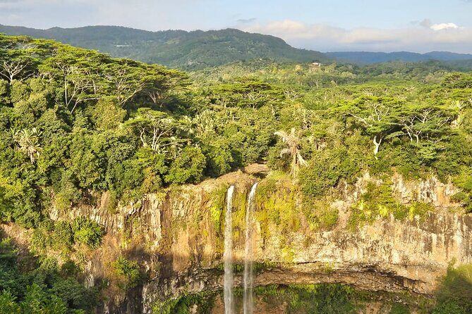 Private and Guided Tour of Mauritius South - Cultural and Artisan Experiences