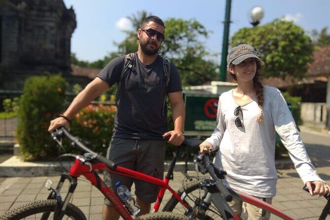 Private Borobudur Village Tour by Bike - Meeting Points and Logistics