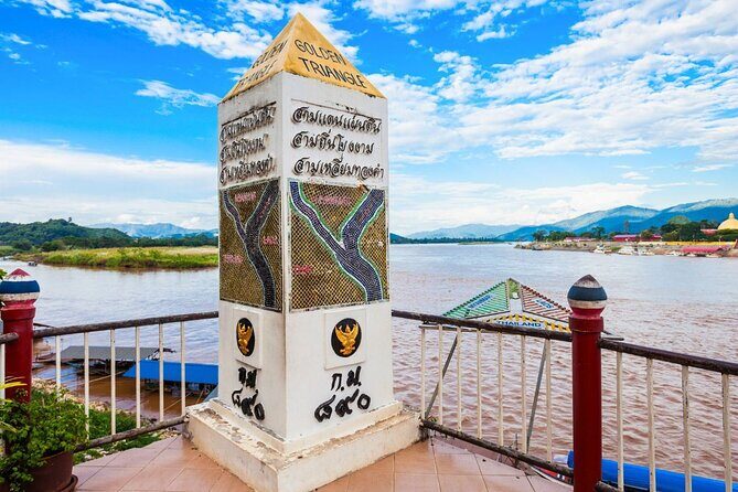 Private Chiang Rai Day Trip with Golden Triangle from Chiang Mai - Mae Kachan Hot Spring