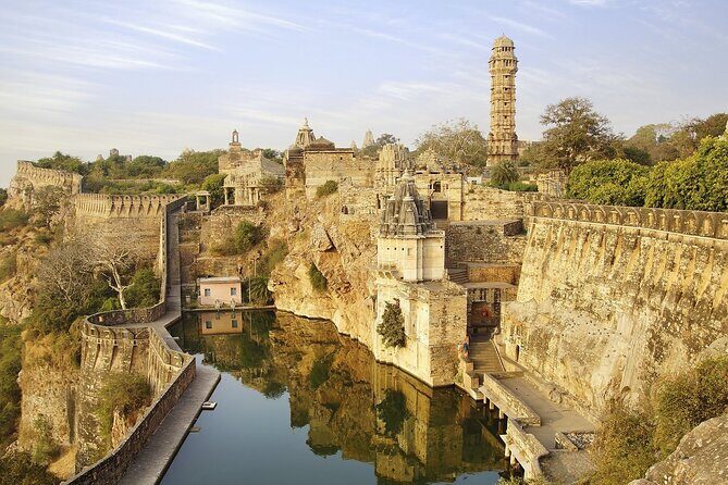 Private Chittorgarh Day Trip from Udaipur with Optional Guide - What the Reviews Say