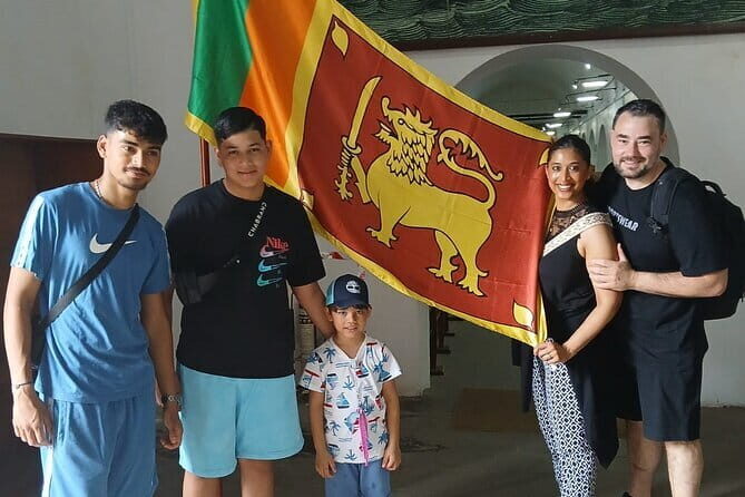Private Colombo City Tour by Tuk Tuk - Why This Tour Stands Out