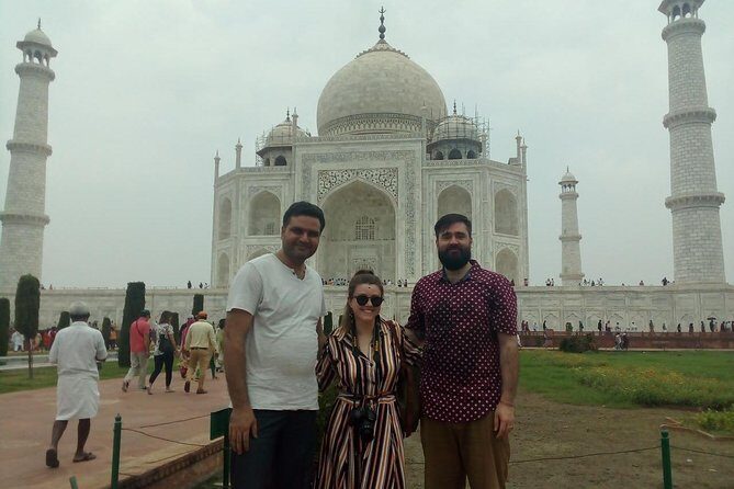 Private day tour from Delhi to Taj Mahal and Agra Fort with guide - Authentic Experiences and Insider Tips