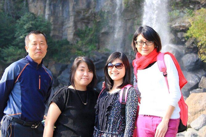 Private Day Tour in South and West in Jeju Island - Authentic Traveler Insights from Reviews
