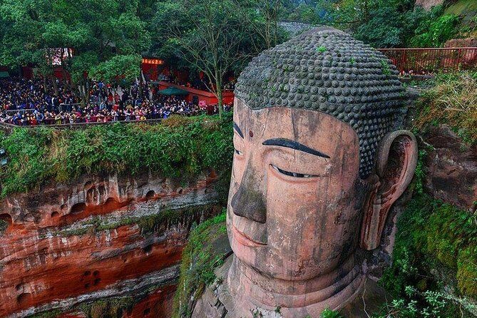 Private Day Tour to Leshan Grand Buddha from Chengdu - Up Close and Personal with the Giant Buddha
