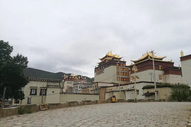 Private Day Tour to Shangri-la from Lijiang by Car - Value and Practical Tips