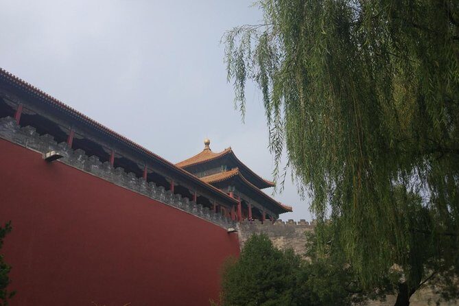 Private Day Tour to Tiananmen Square, Forbidden City and Hutong by Public Transportation - Authenticity and Value