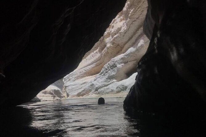 Private Day Trip to Wadi Shab & Bimmah Sinkhole Price Up To 5 Persons - Frequently Asked Questions