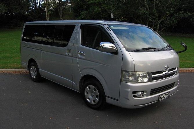 Private Departure Transfer: From Bangkok Hotel to Bangkok Airports - The Vehicle and Comfort