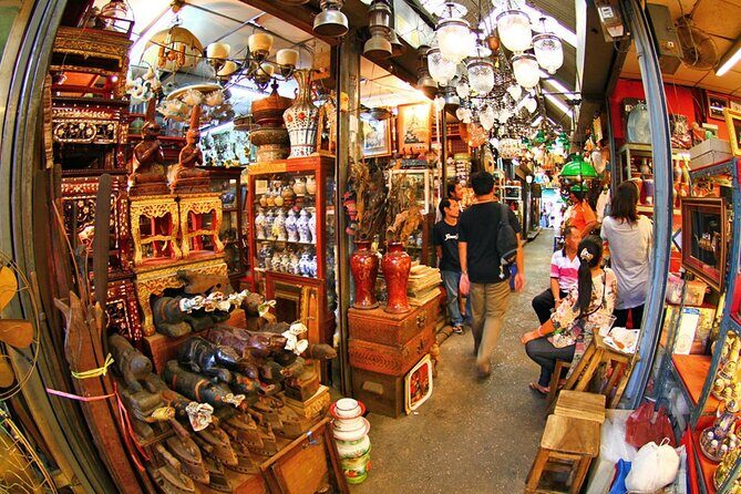 Private Exclusive Guided Chatuchak Weekend Market Shopping Tour - Who Will Love This Tour?