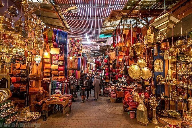 Private Fez Medina Guided Walking Tour - The Experience in Perspective