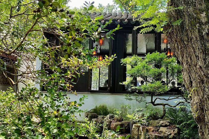 Private Flexible Suzhou City Tour with Tongli or Zhouzhuang Water Town Options - What Makes This Tour Stand Out