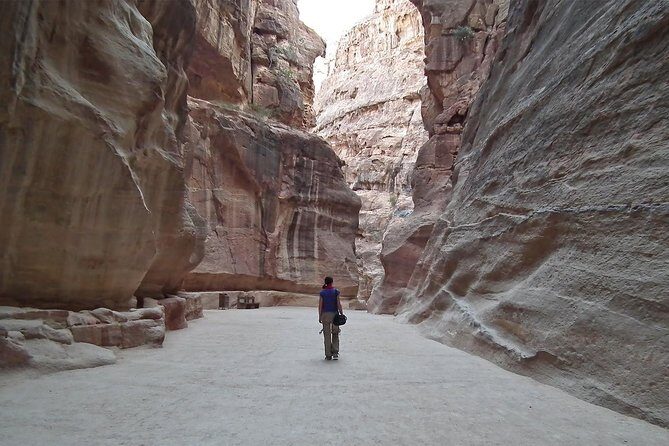 Private Full-Day Petra Tour with Lunch from the Dead Sea - Lunch and Rest