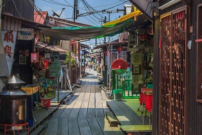 Private George Town UNESCO Heritage Walking Tour - Real-World Insights from Reviews