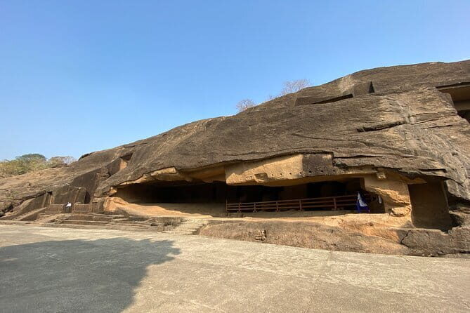 Private Guided Tour in Kanheri Cave with Transfers - What to Expect on the Day