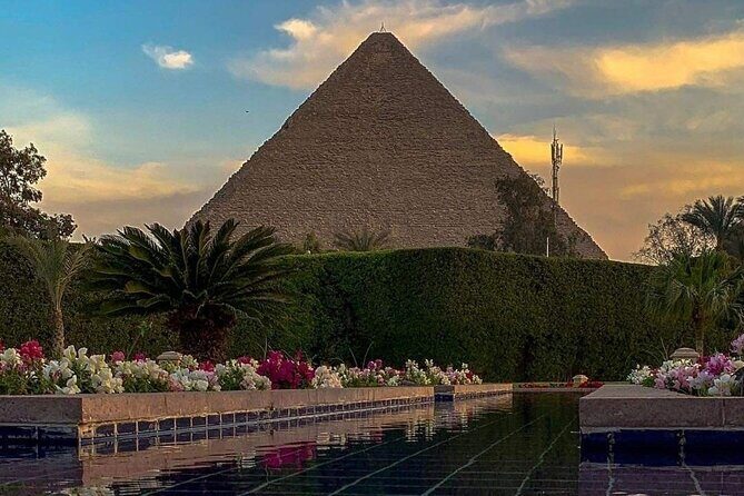 Private Guided Tour to Giza Pyramids & Sphinx - Transfers and Tickets Included - Detailed Review of the Tour Experience