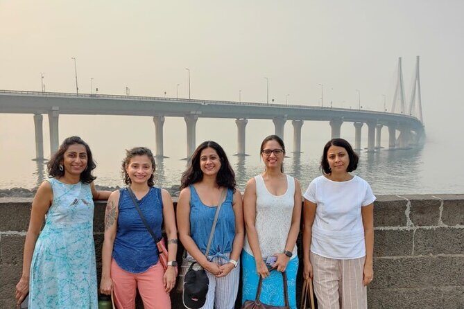 Private Guided Walking Tour in Bandra Queen of Suburbs - The Experience: What You Can Expect