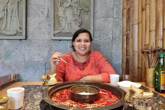 Private Half-Day Tour in Sichuan Culture Show with Hot Pot Dinner in Chengdu - Final Thoughts: Who Should Opt for This Experience?