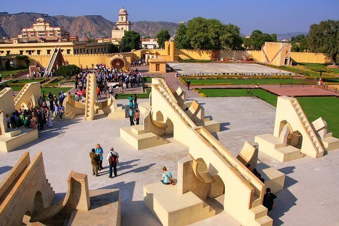 Private Jaipur Tour by Express Train from Delhi - Stop 2: Jal Mahal – Water Palace