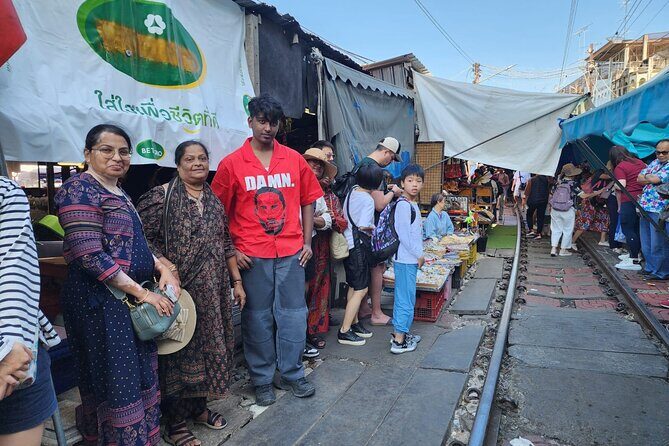 Private Maeklong Railway Market and Amphawa Floating Market Tour. - Final Thoughts