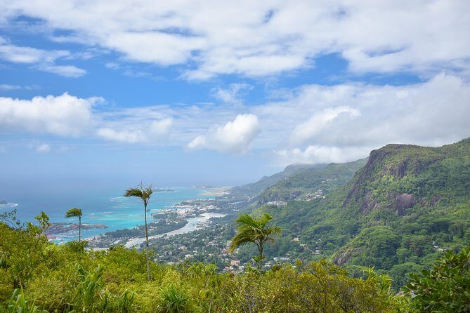 Private Nature Trail (Hiking) (1-2 persons) - Practical Details and Value